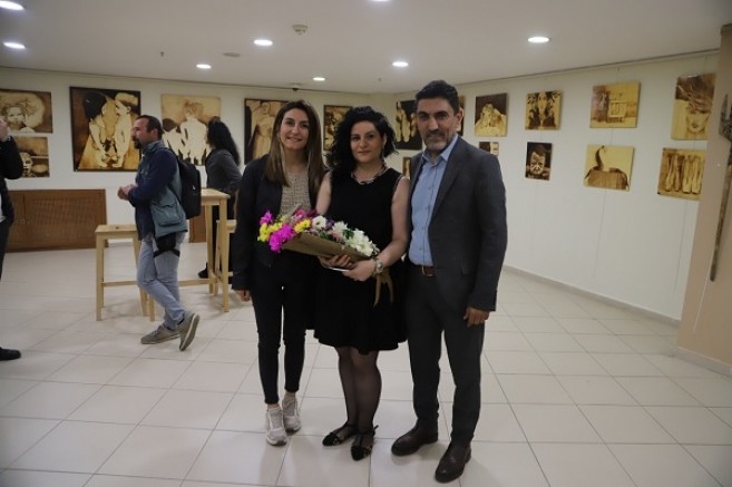 Yeliz Orakoğlu'nun Felsefi İzleri Kartal Belediyesi’nde Sergileniyor