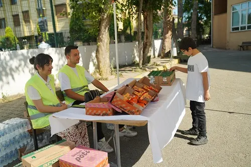 Tuzla’da YKS Sınavına Giren Gençler Unutulmadı