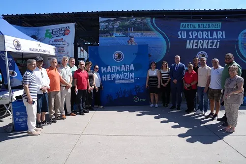 Kartal’da ‘Marmara Denizi Günü’ Dolayısıyla Sahil Temizliği Yapıldı