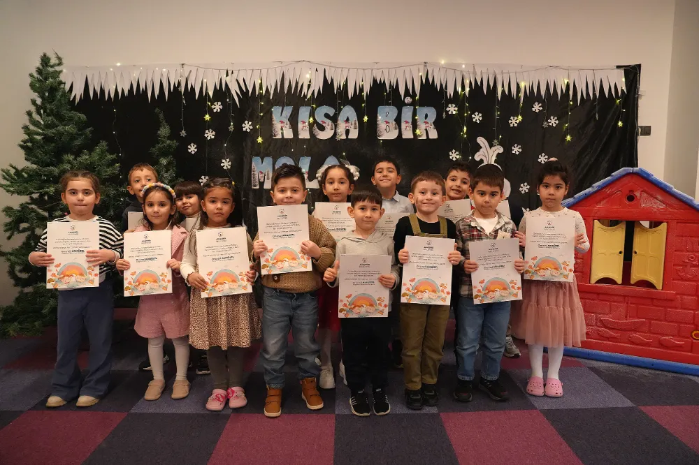 MİNİKLERE KISA MOLA
