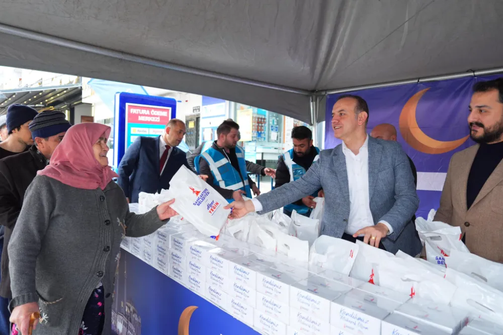 Vatandaşlara Kandil Simidi İkramı