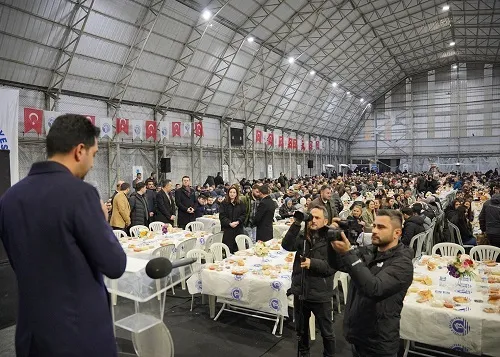 Başkan Eren Ali Bingöl  Belediye Personeli İle İftar Sofrasında Bir Araya Geldi