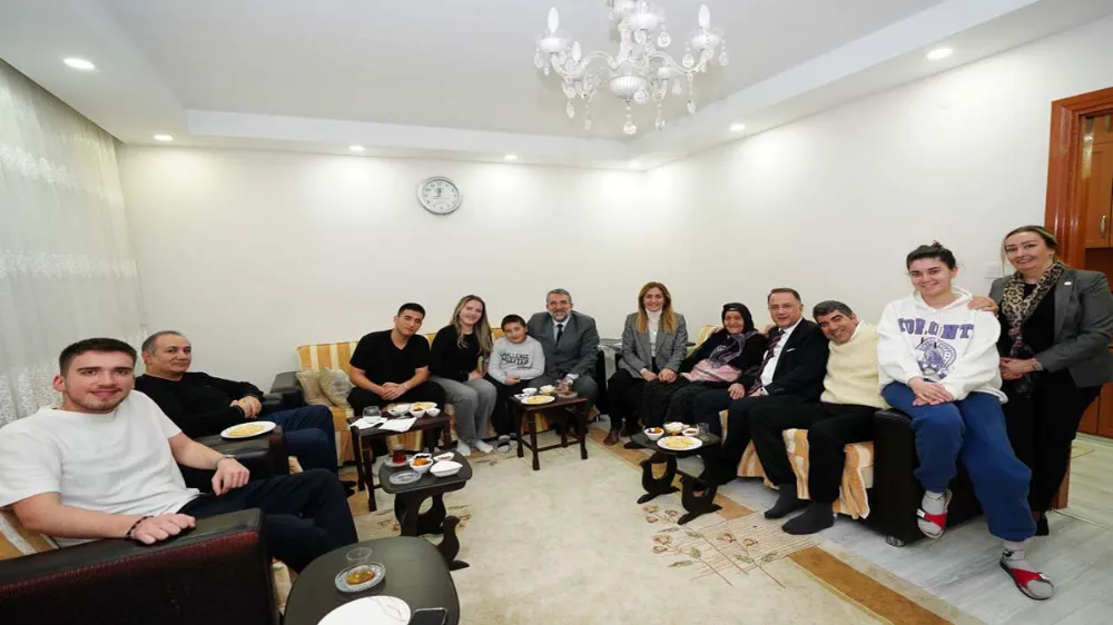 RAMAZAN AYINDA ESNAF VE ŞEHİT AİLESİYLE BİR ARAYA GELDİ