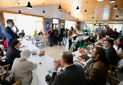 Dünya Sanat Günü Kartal