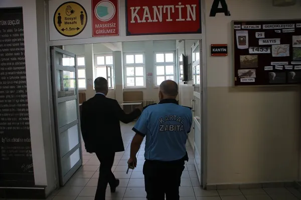 Kartal Zabıta Ekiplerinden Okul Kantinlerine Denetim