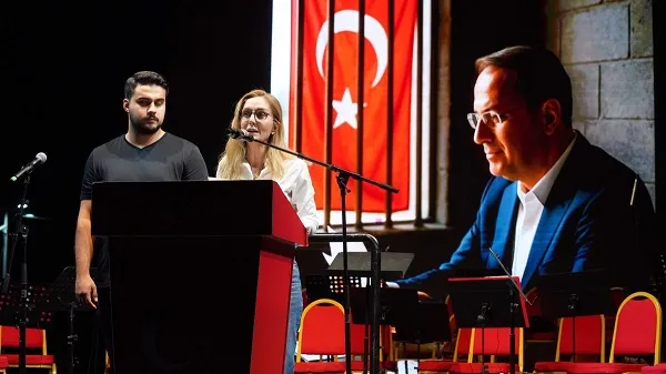 BEYLİKDÜZÜ, 30 AĞUSTOS’U GURURLA KUTLADI