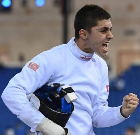 BAŞKAN YILDIZ